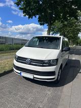 Volkswagen T6 Multivan TSI Standheizung frischer TÜV - VW T6 Multivan Benzin Gebrauchtwagen
