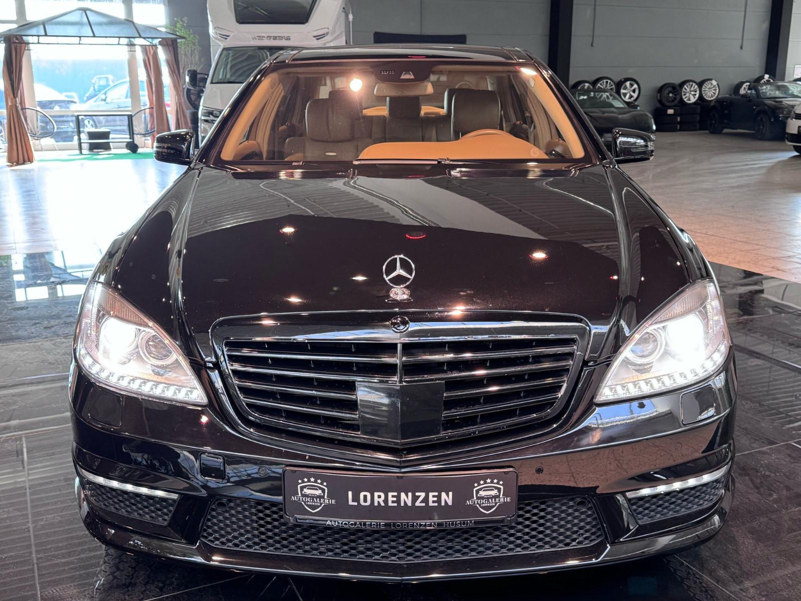 Mercedes-Benz S63AMG L Pano H&K Tempo Massage Soft TV Sthzg