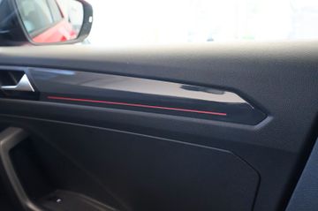 Volkswagen T-Roc Sport Automatik LED ACC Kamera Virtual