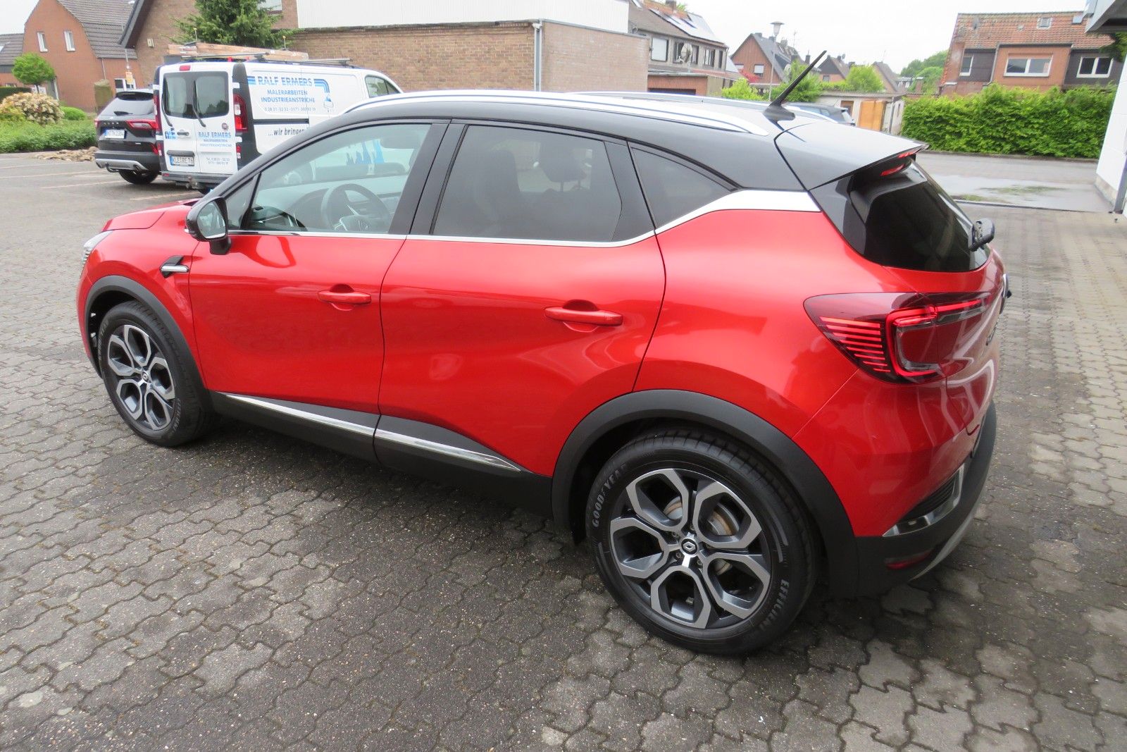 Fahrzeugabbildung Renault Captur II "INTENS" AHK NAVI 18` KAMERA SITZH.