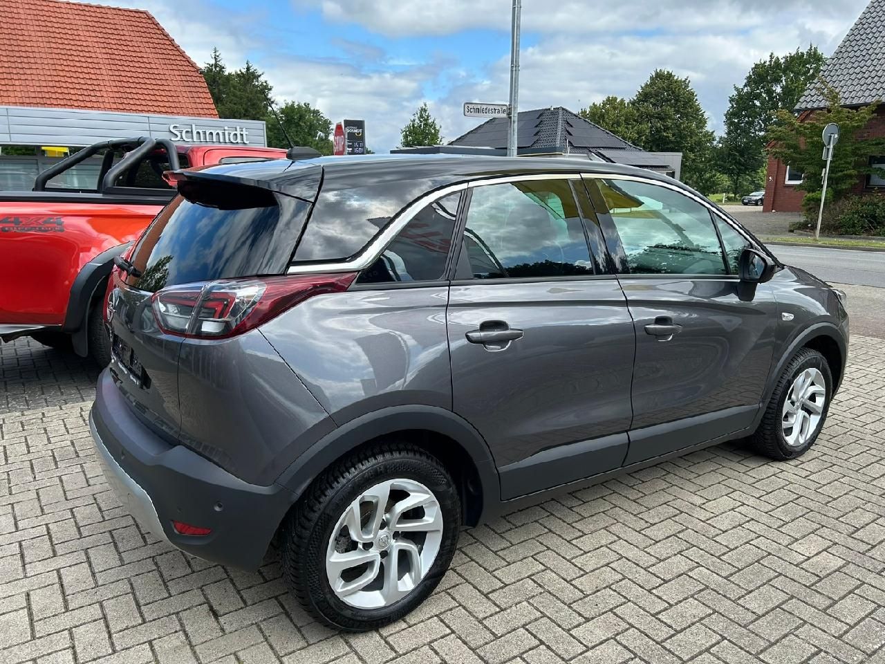Fahrzeugabbildung Opel Crossland Innovation