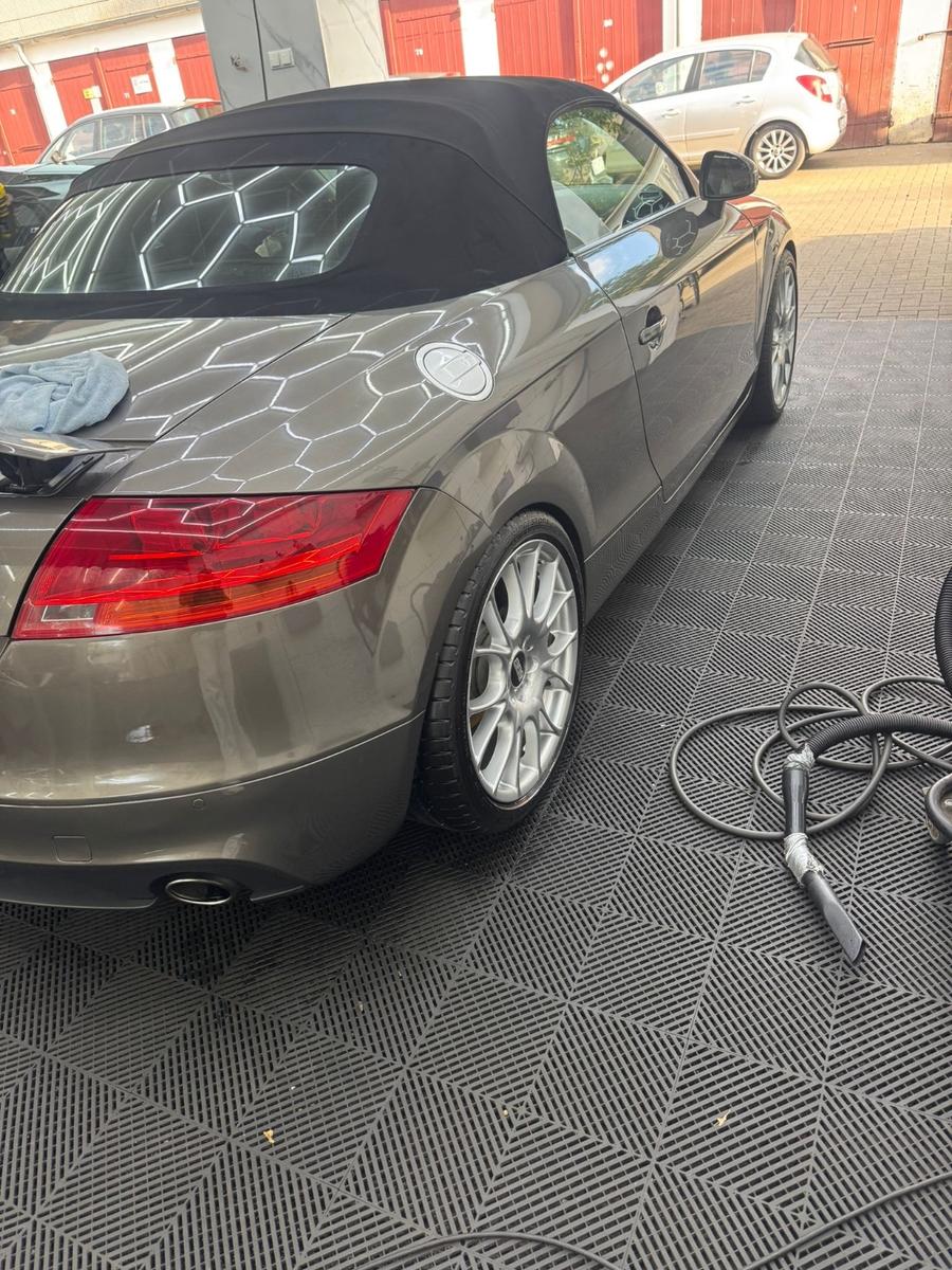 Audi TT Roadster 2.0 TFSI S-Line S-tronic -