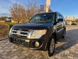 Mitsubishi Pajero 3.2 DI-D Instyle *Euro5*Automatik*SD*Navi - gebrauchte Mitsubishi Pajero aus dem Jahr 2012