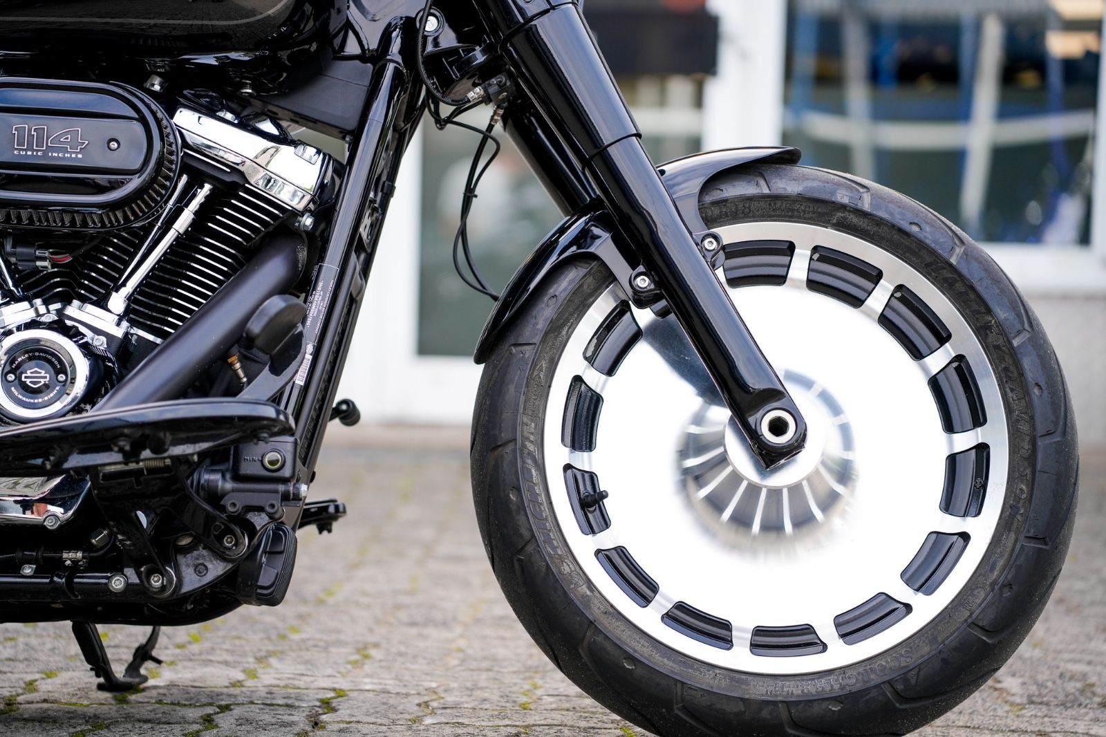 Fahrzeugabbildung Harley-Davidson SOFTAIL FAT BOY FLFBS 114 - JEKILL&HYDE -