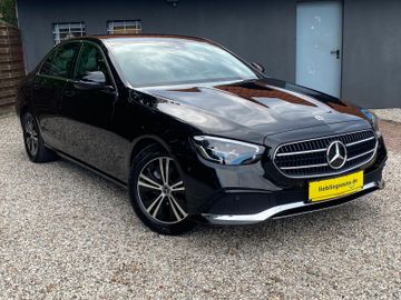 Mercedes E 200 - 2