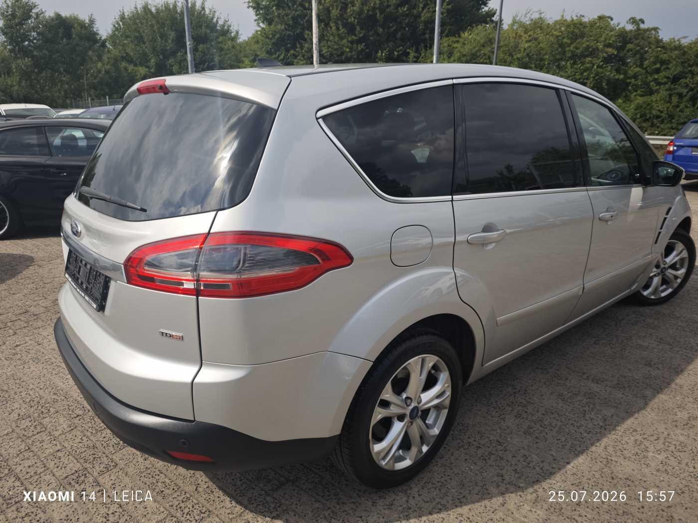 Ford S-MAX 2010 — photo 6