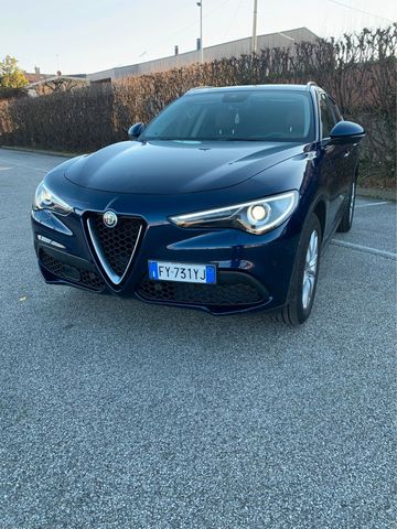 Alfa Romeo Stelvio 2.2 Turbodiesel 190 CV AT8 Q4