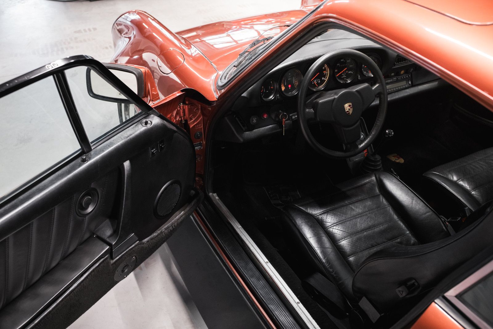 Fahrzeugabbildung Porsche 911/930 Turbo 3.0-guter Zustand-seltene Farbe