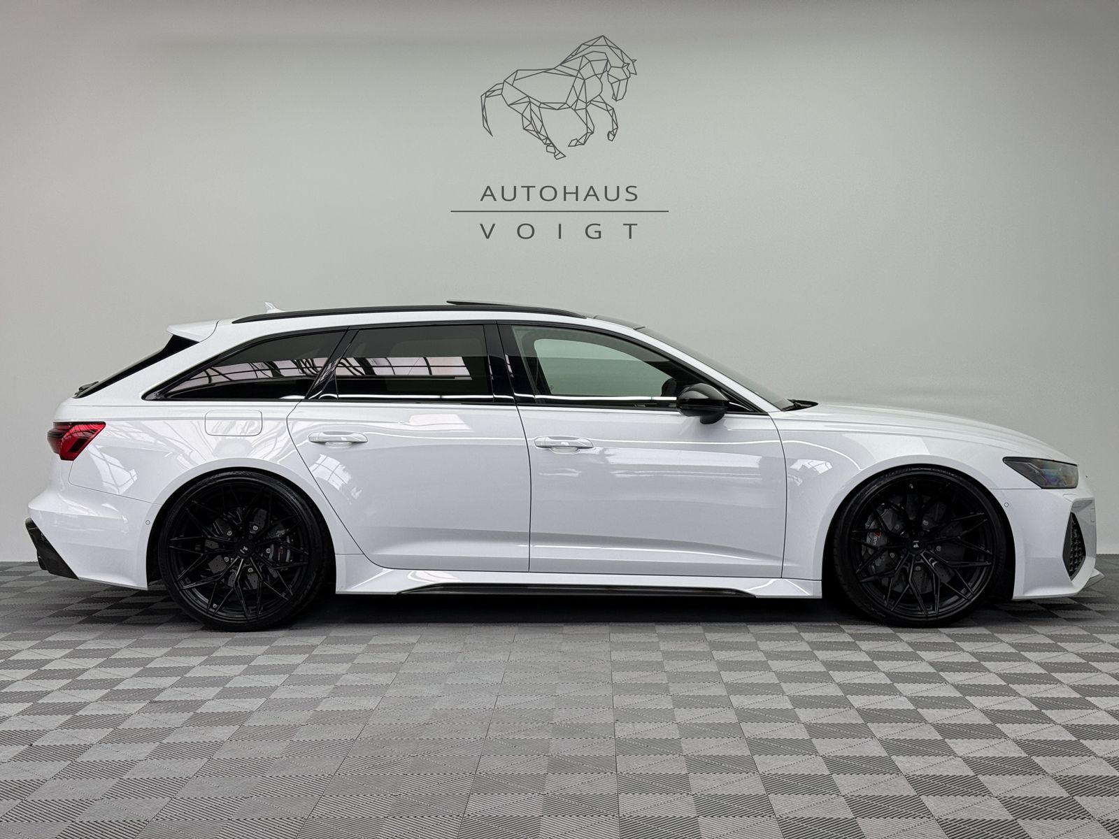 Audi RS6 4.0 TFSI quattro|2.Hand|Pano|Carbon|Dyn-Plus foto 4