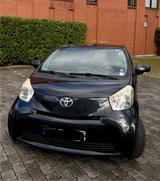 Toyota IQ 68 PS - TÜV NEU - Toyota IQ Gebrauchtwagen in Hamburg