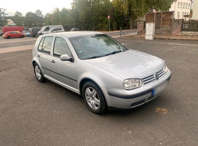 Volkswagen VW Golf 4 1.4 mit LPG & AHK & TÜV 10/25