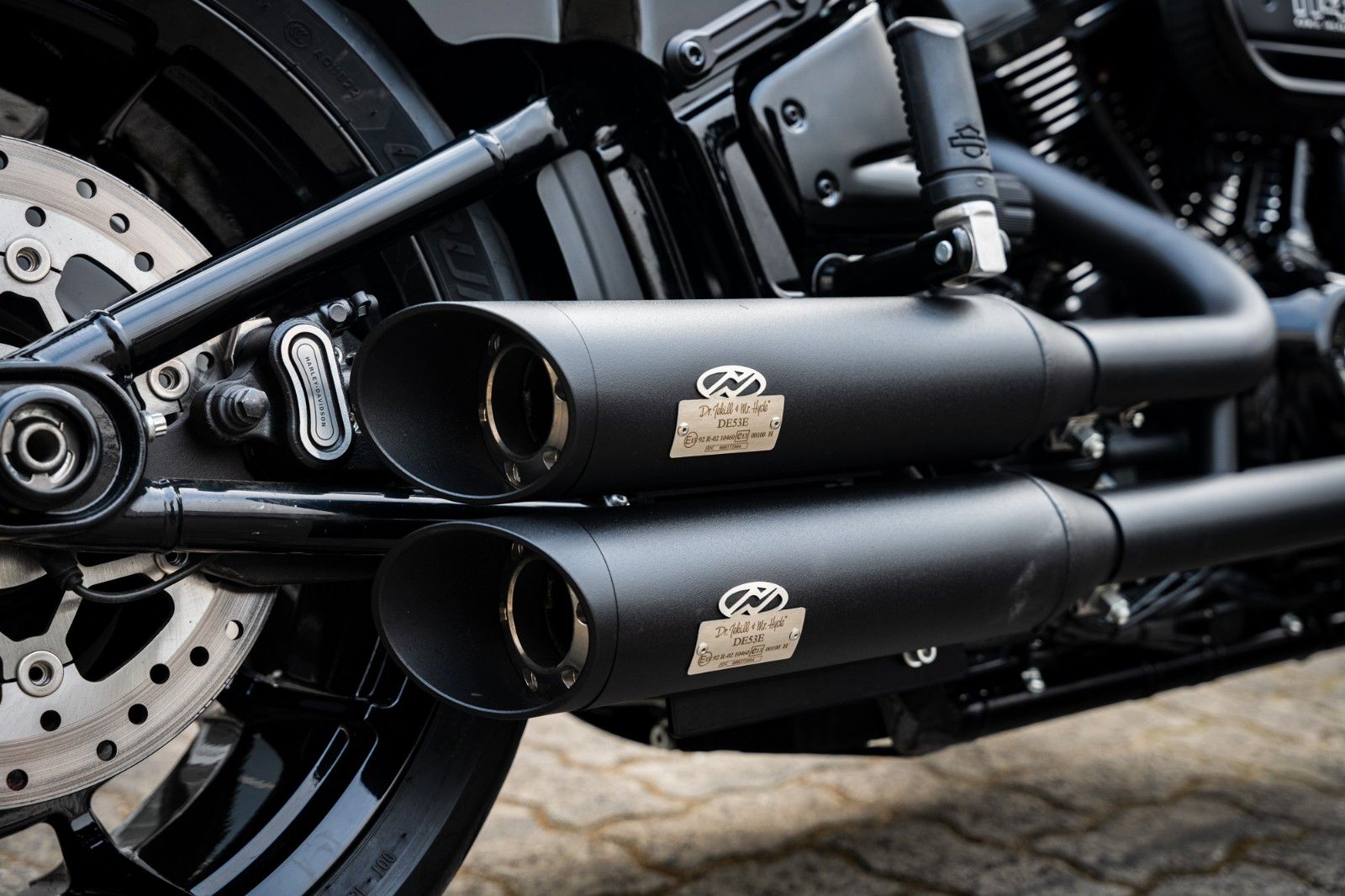 Fahrzeugabbildung Harley-Davidson ALL DARK FAT BOY FLFBS 114 MY24 -JEKILL&HYDE-