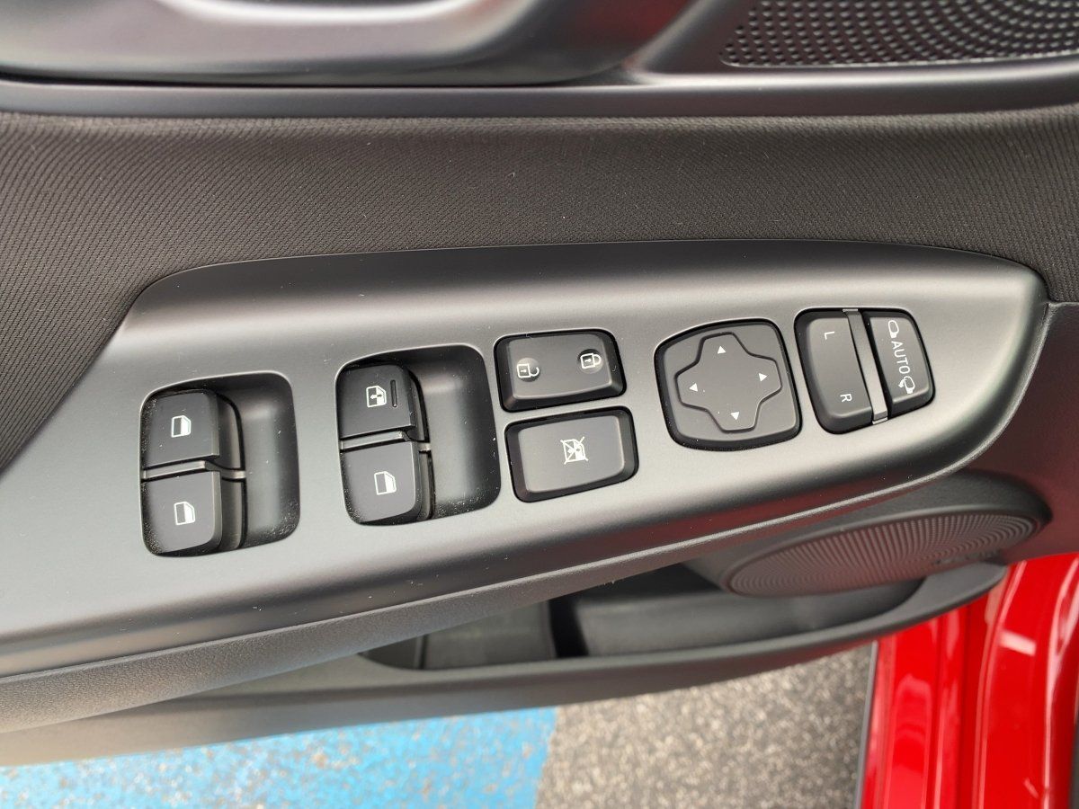 Hyundai Kona N Line ACC LED Navi Kamera Tot Winkel SHZ foto 7