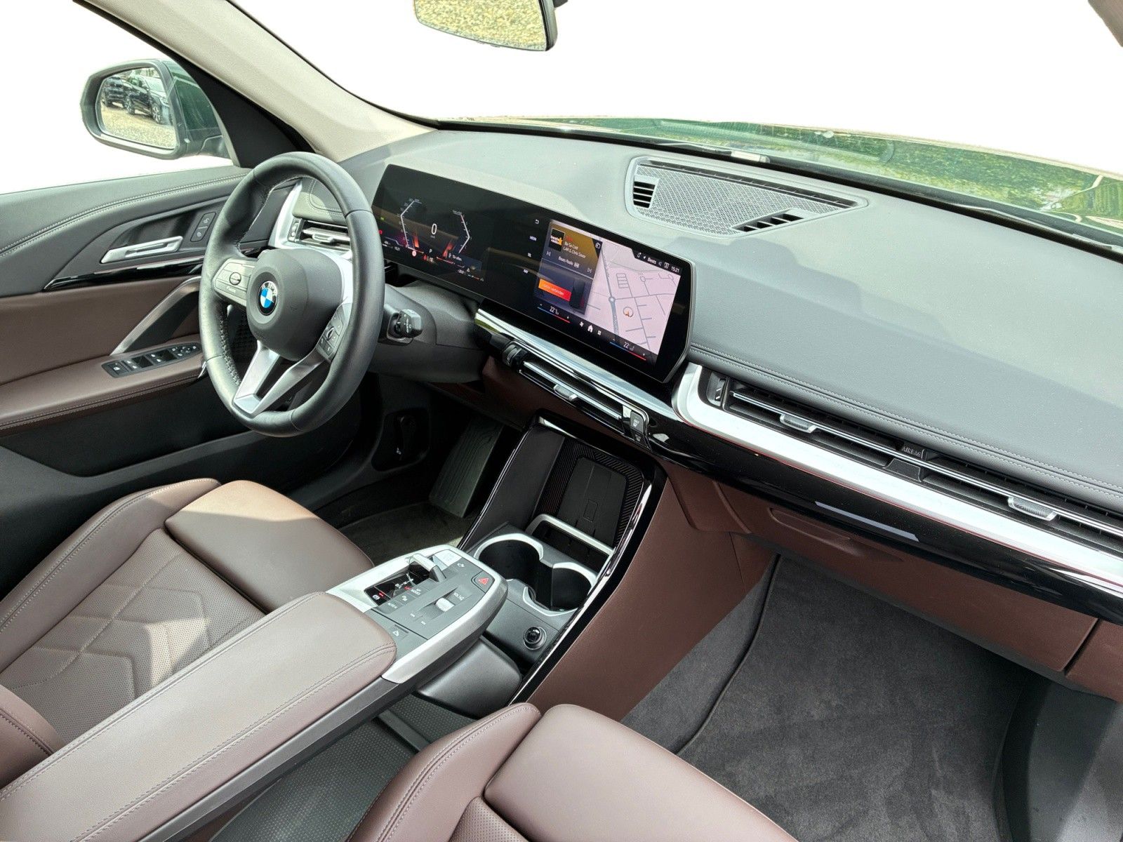 BMW X1 20d xDrive xLine AHK/ADAPTLED/HIFI/RFK/CARPLA foto 11