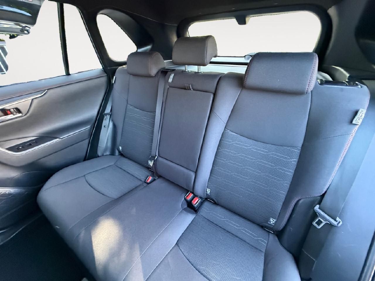 Fahrzeugabbildung Toyota RAV4 Plug-in Hybrid 4x4