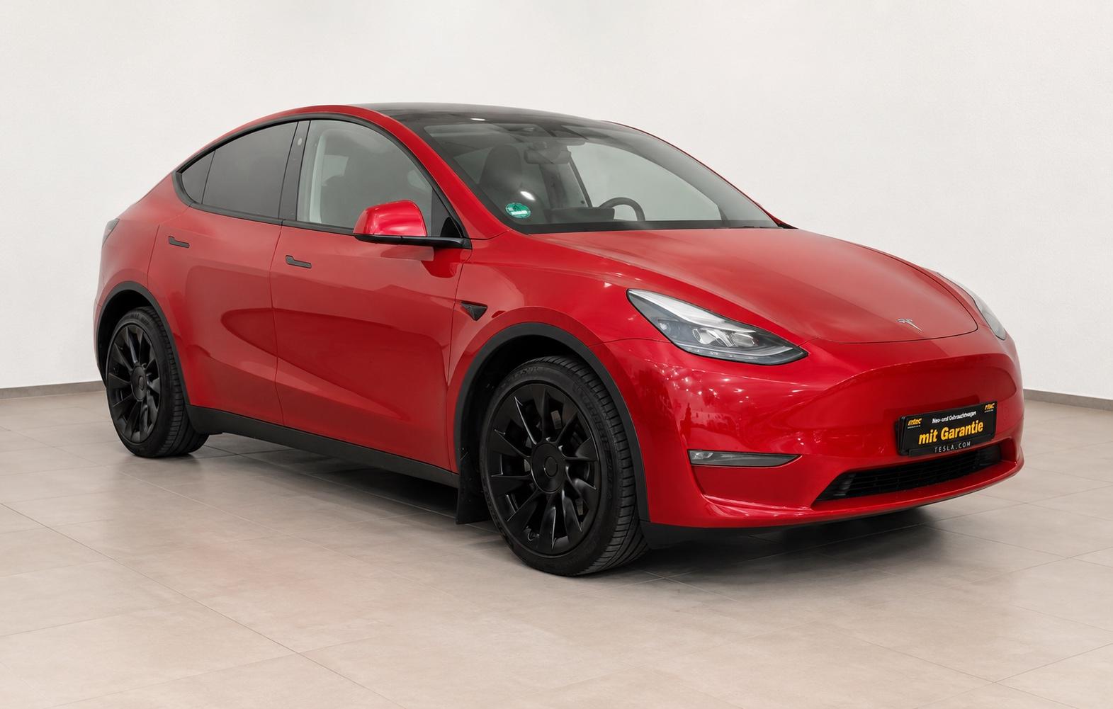 Tesla Model Y Long Range Dual AWD