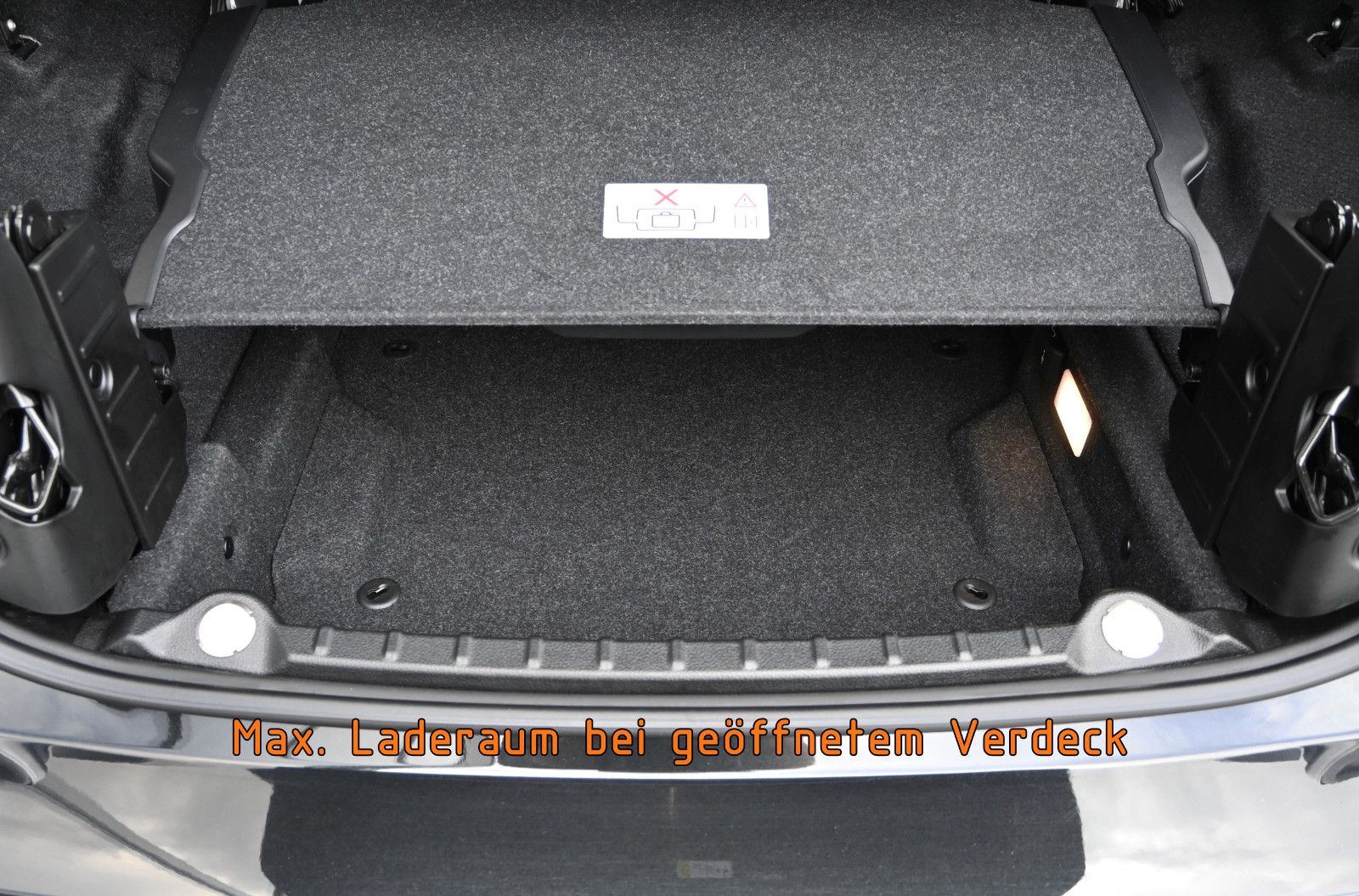 Fahrzeugabbildung BMW 420d Cabrio Sport Line Aut. °LED ADAPT.°KAMERA°
