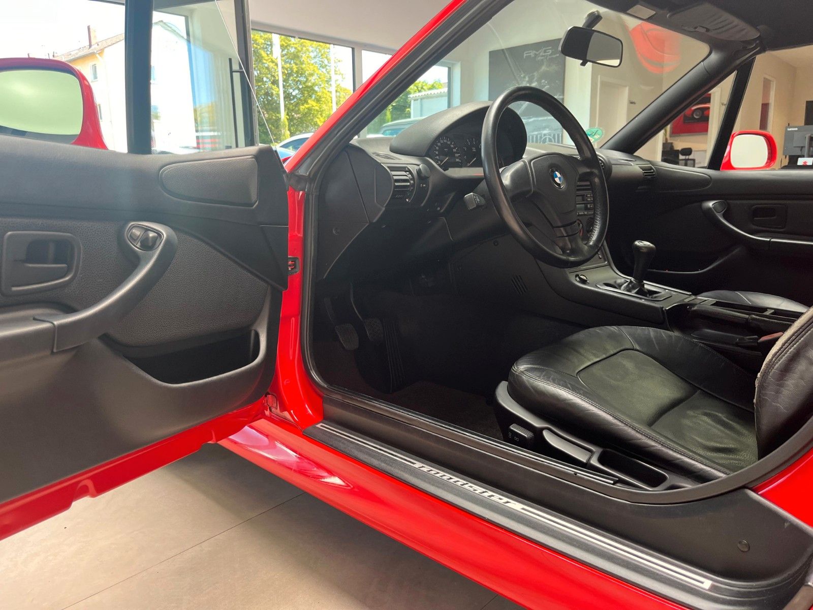Fahrzeugabbildung BMW Z3 1.9 Roadster*Hardtop*M-Fahrwerk*Sportauspuff*