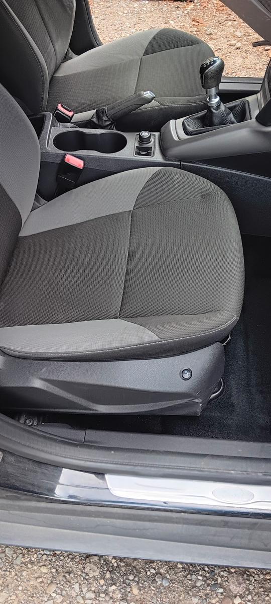 Ford Focus 2013 — photo 8