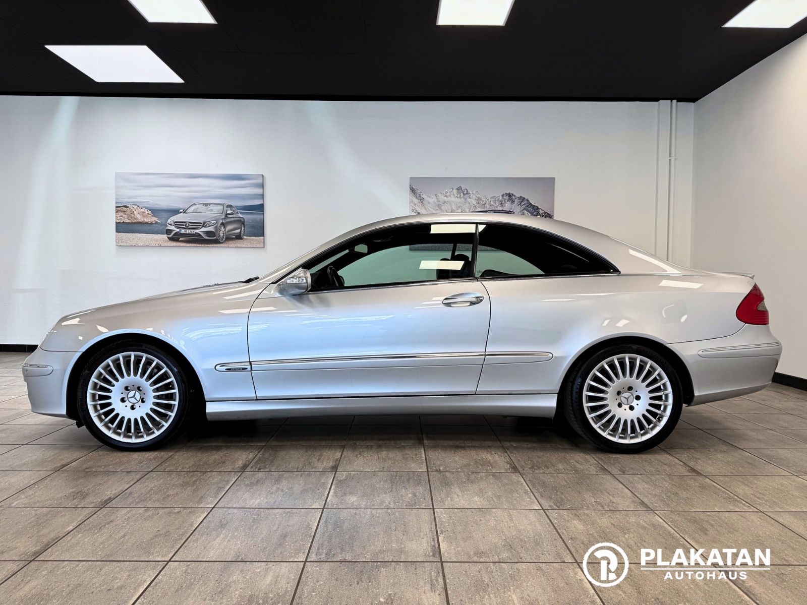 Fahrzeugabbildung Mercedes-Benz CLK 320 CDI Harman/Kard Leder Memory MB-Service