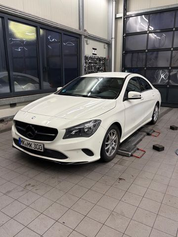 MERCEDES-BENZ Mercedes CLA 200
