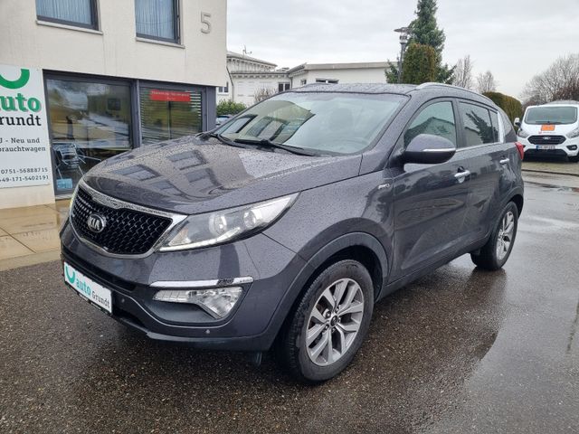 Kia Sportage"4WD"Navi"AHK"Kamera"