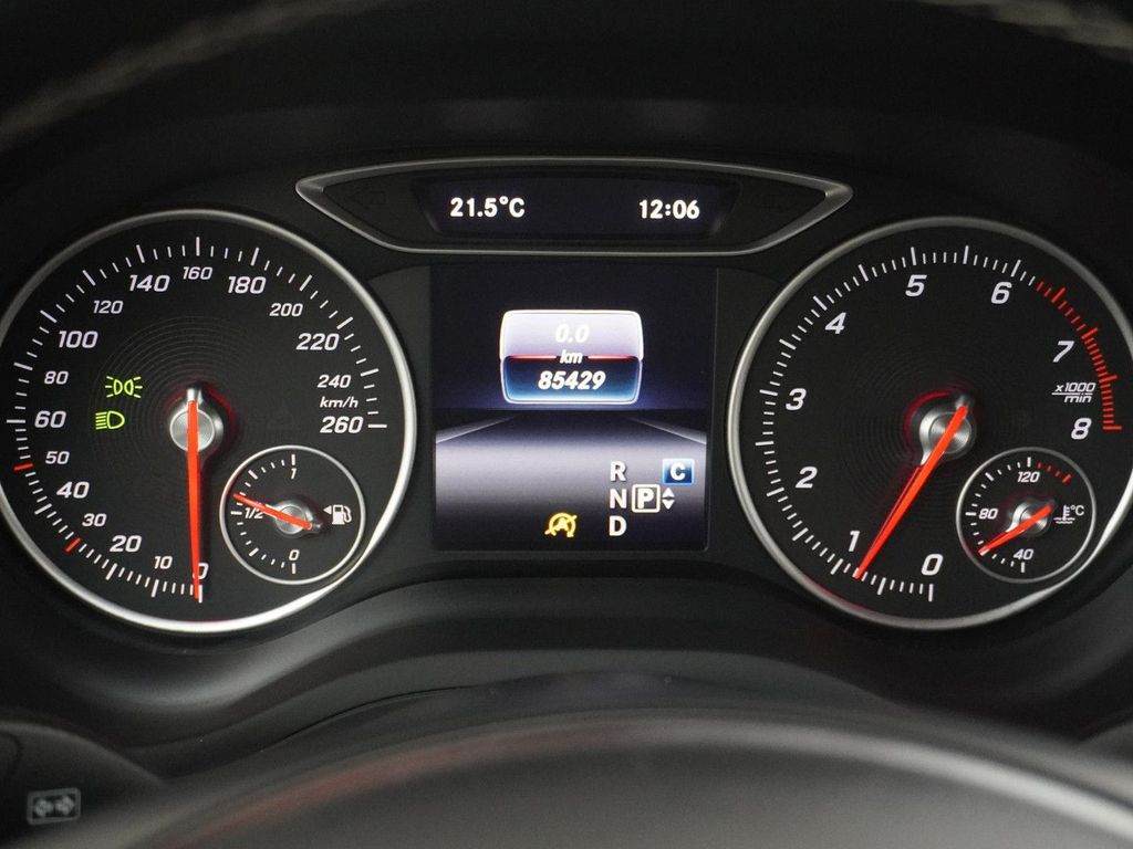Mercedes-Benz B 180 Ambition Facelift Urban navi kamera AHK au