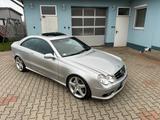 Mercedes-Benz CLK 500 AVANTGARDE Avantgarde with AMG optic - Mercedes CLK 500 mit Schiebedach