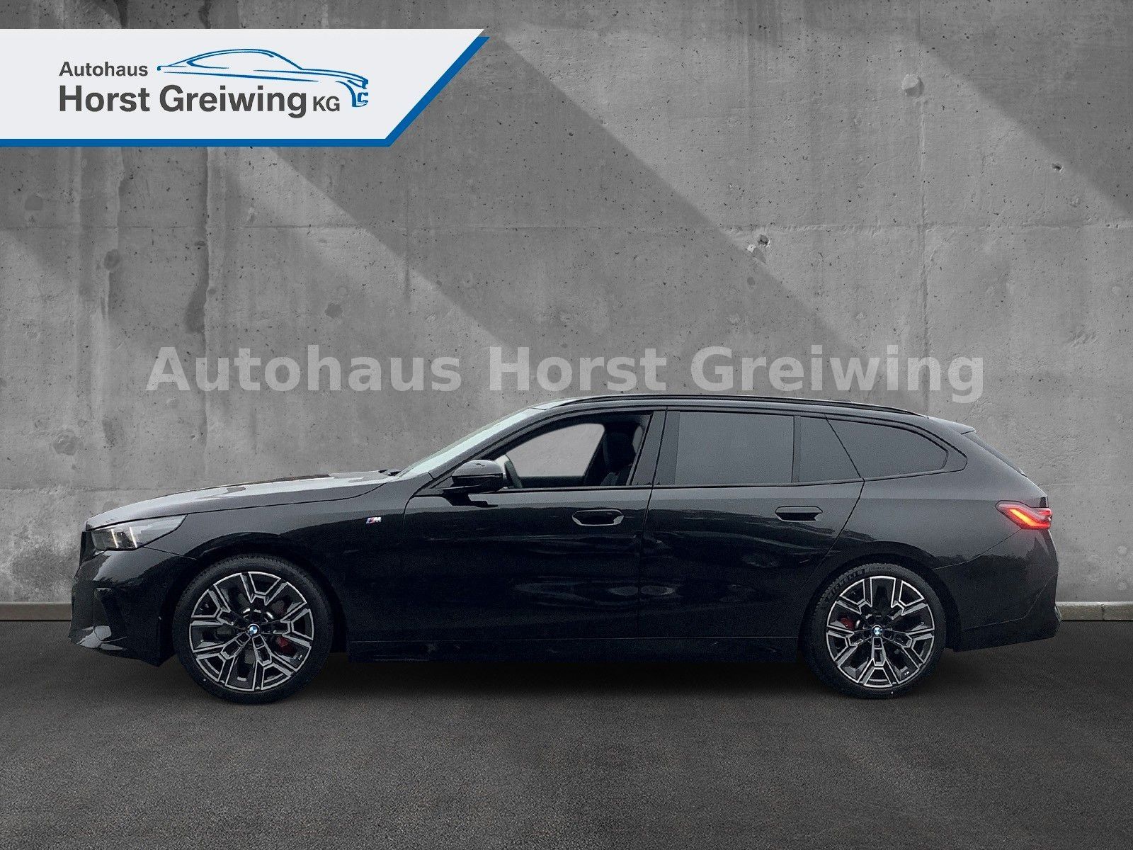 BMW 520d Tour xD M Sport Pro Pano HUD AHK 360° ACC imagem 2