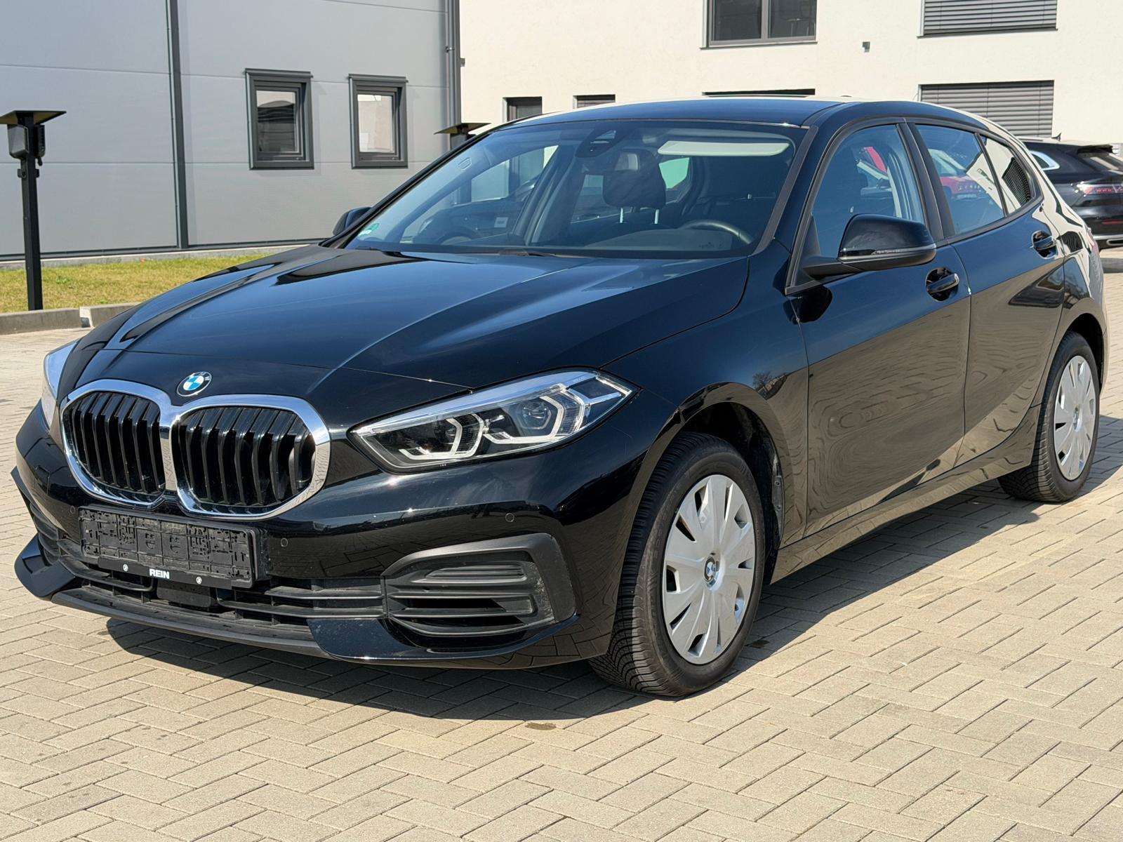 BMW 116i Advantage/LED/AppleCarPlay/DAB