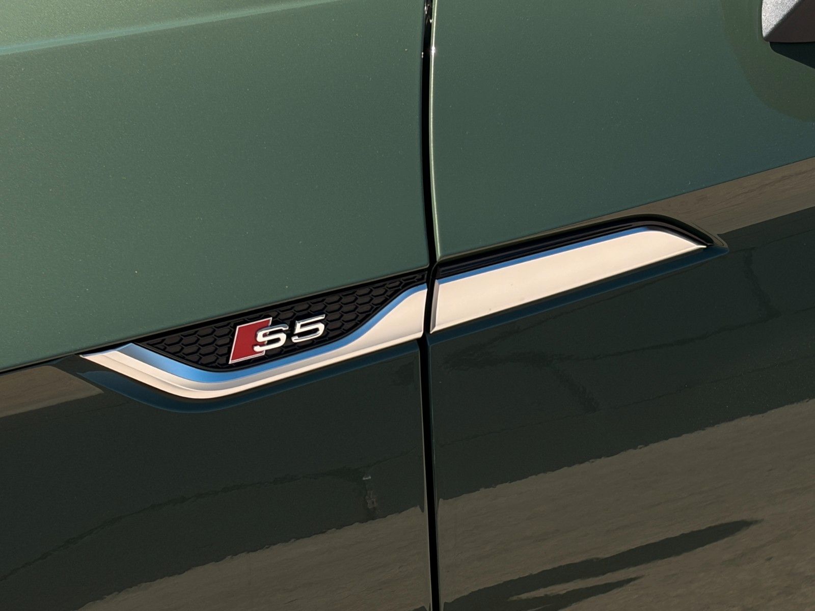 Fahrzeugabbildung Audi S5 Cabrio S Line quattro 360° Matrix Memory ACC