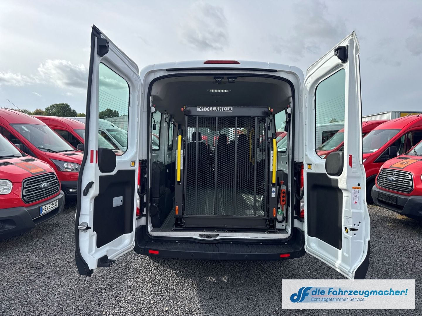 Fahrzeugabbildung Ford Transit Kombi 350 L3 Trend 2.2 TDCi DPF *1683 *K
