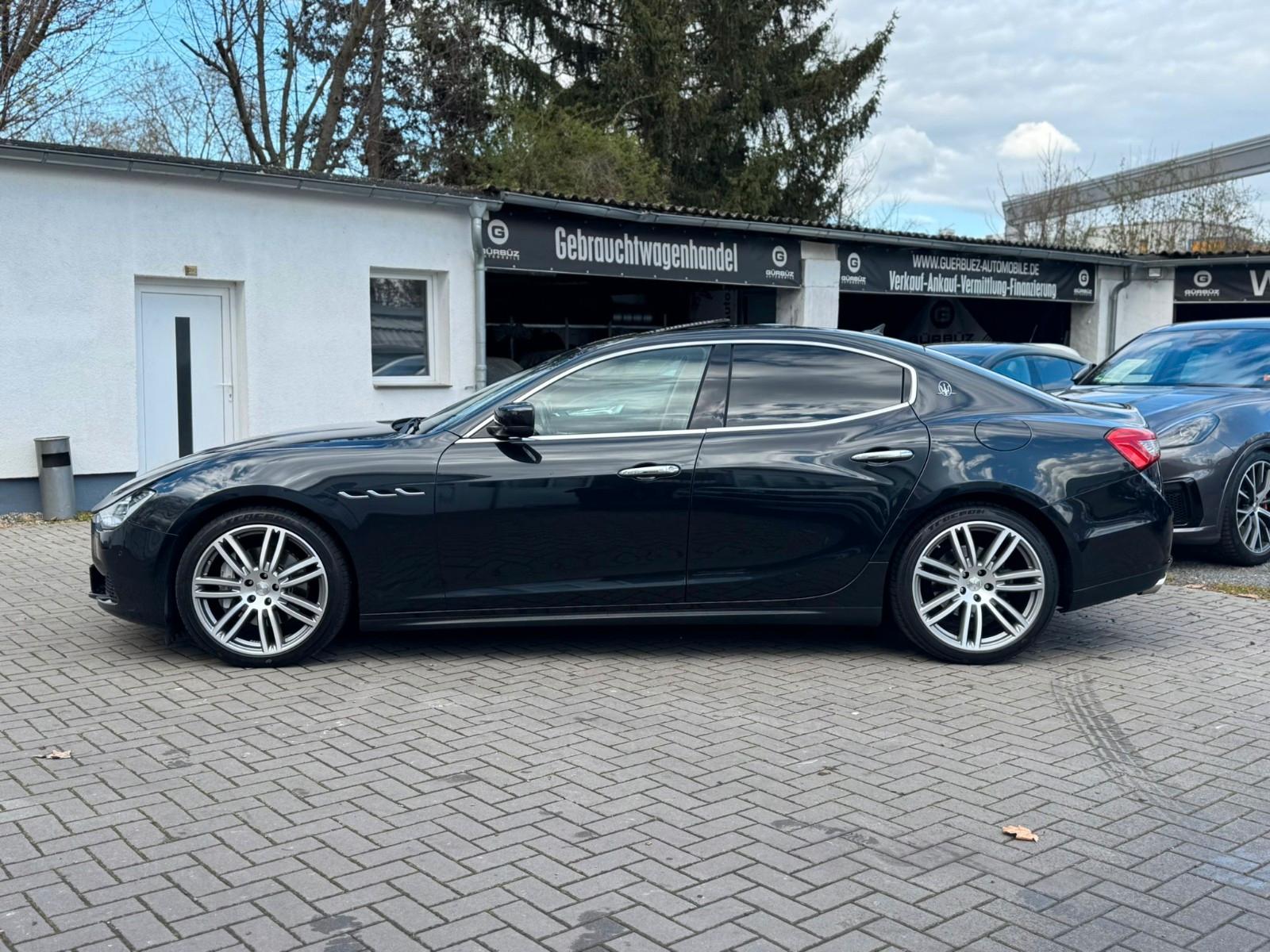 MASERATI GHIBLI 3.0 V6 DIESEL 272ch - CUIR - TOIT OUVRANT - CAMÉRA 360° - APPLE CARPLAY - BI-XÉNON