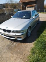 BMW M5 E39  - BMW: E39