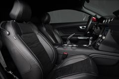 FORD Mustang GT 5.0 Ti-VCT V8 Fastback*Premium-Paket