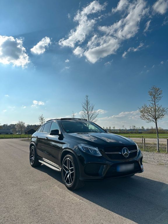 Image of Mercedes-Benz GLE 350