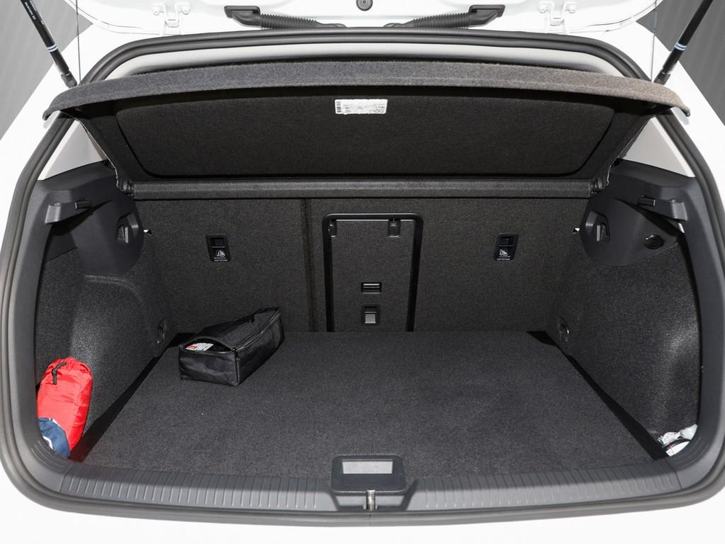 Volkswagen Golf VIII 1.0 TSI Move AppConnect/RFK/SHZ, миниатюра 6