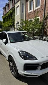 Porsche Cayenne E-Hybrid - - Porsche Cayenne