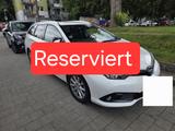 Toyota Auris Touring S. Hybrid 1,8-l-VVT Team Deuts...