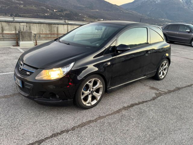 Opel Corsa 1.6 T 192CV 3 porte OPC