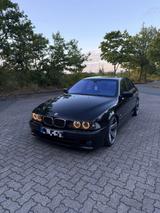 BMW 540i e39 M-Paket (Schwarz/ Schwarz ohn... - BMW 540 in Kassel