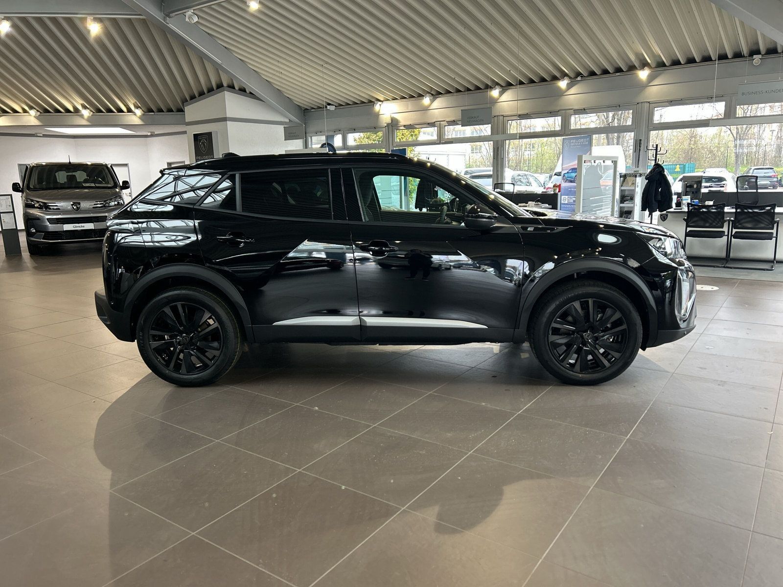Peugeot 2008 - Bild 3