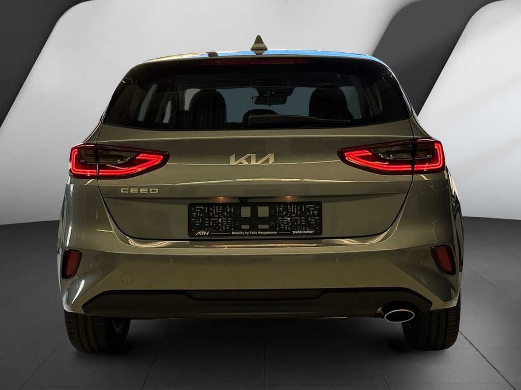 Fahrzeugabbildung Kia Ceed 1.5 T-GDI Vison