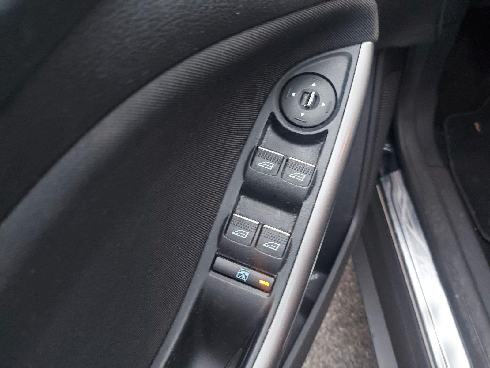Ford Focus 2014 — photo 6
