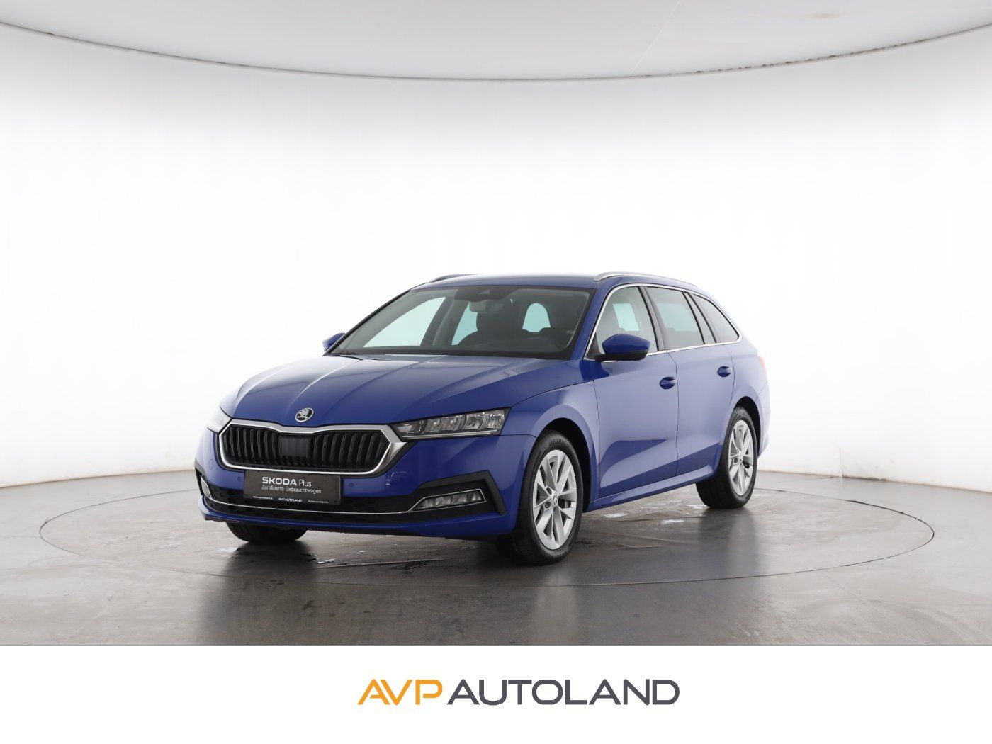 Skoda OCTAVIA COMBI 2.0 TSI DSG 4x4 Style | NAVI | AHK