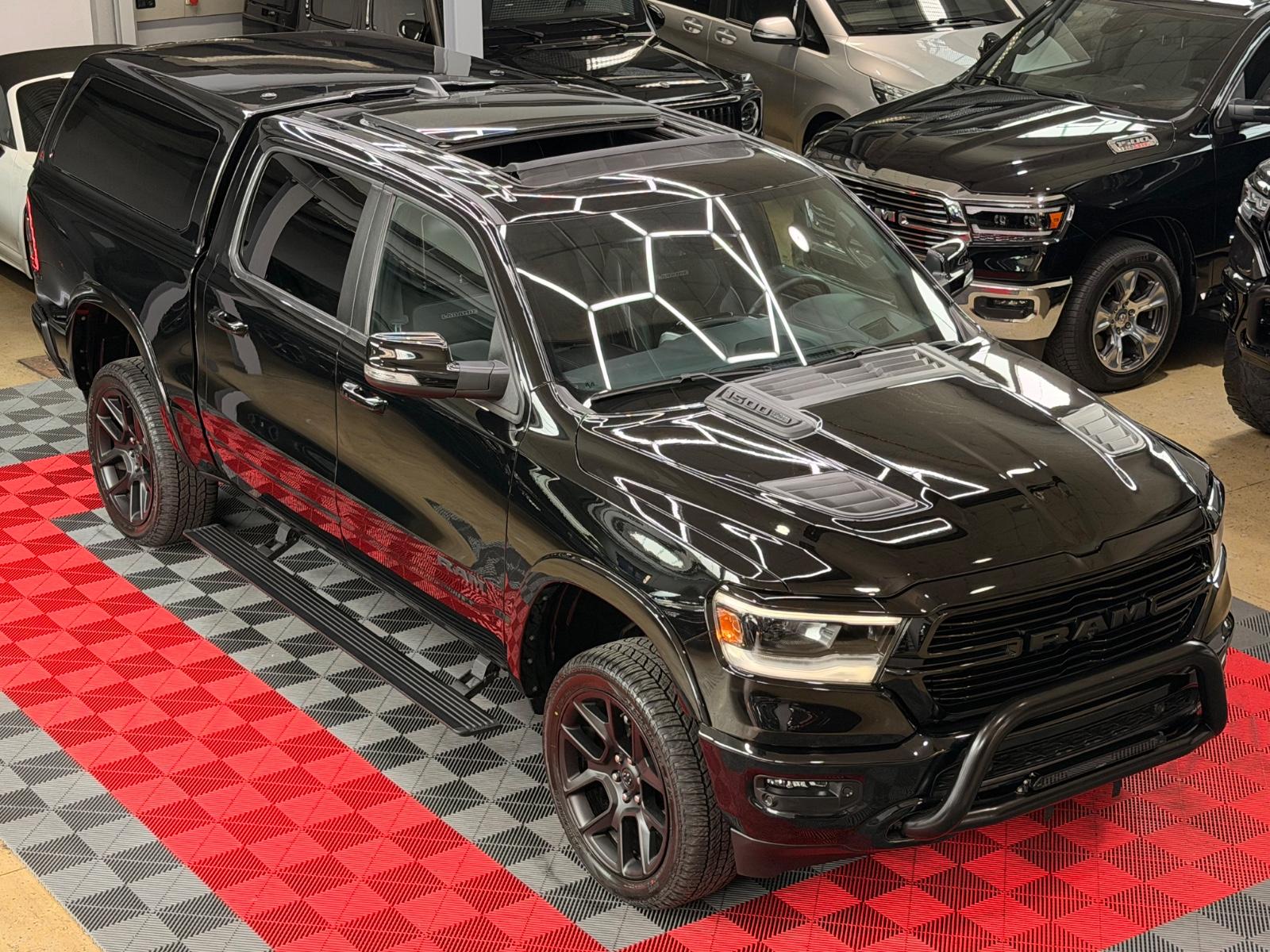 Dodge RAM 1500 5.7 HEMI 4X4 LARAMIE PANO 360° HUD LPG