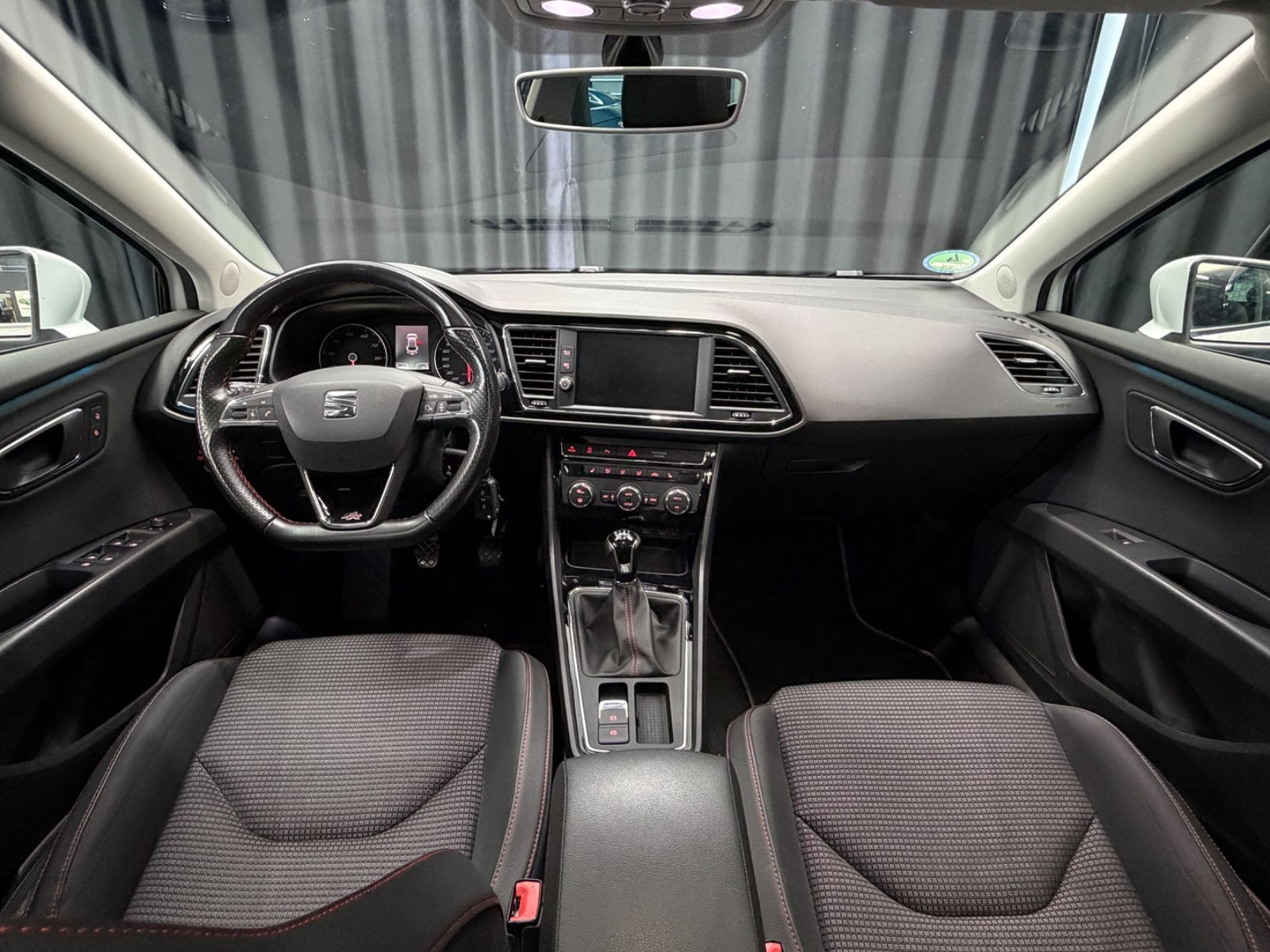 Fahrzeugabbildung SEAT Leon ST FR |RF-CAM|2.HAND