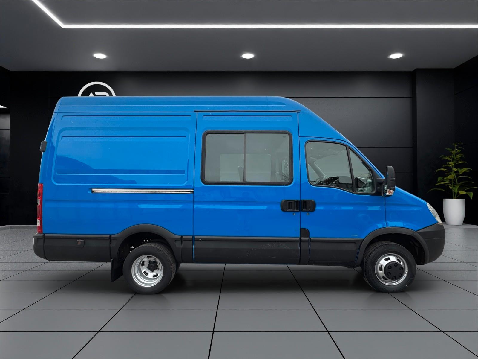 Iveco DAILY 35C15*3.0 Diesel*AHK-3500KG*KLIMA*KAMERA*