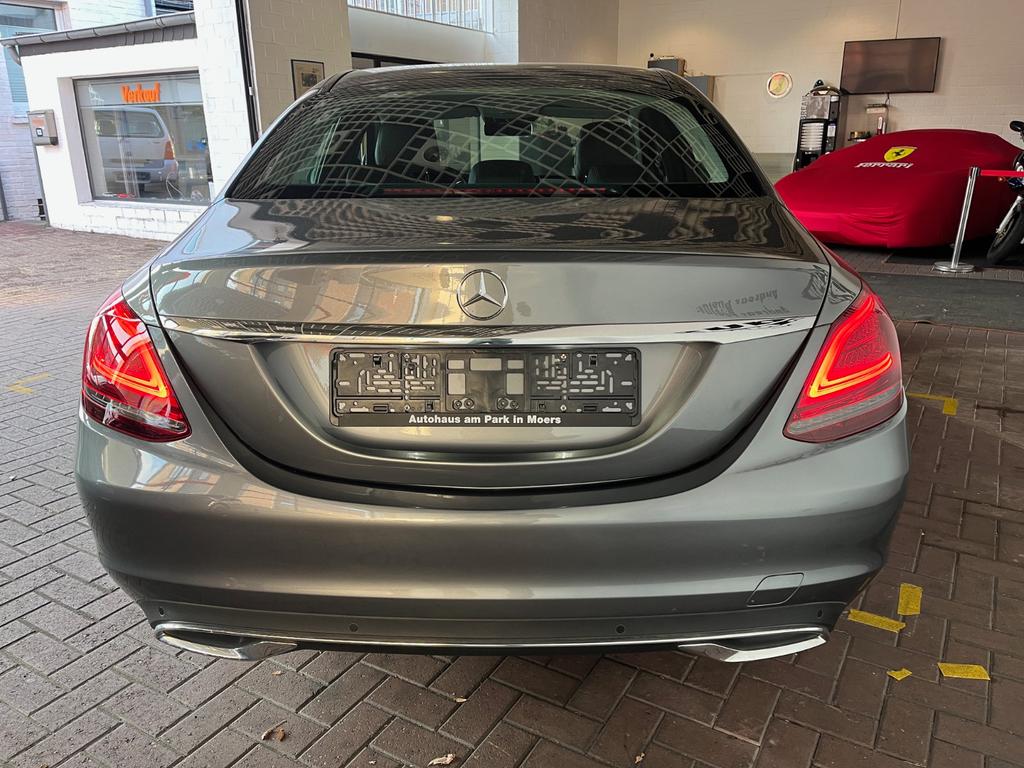 Mercedes-Benz C 200