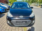 Hyundai i10 1.2 FIFA Sitzhzg, Lenkradhzg, Klima - Hyundai i10 Gebrauchtwagen in Essen